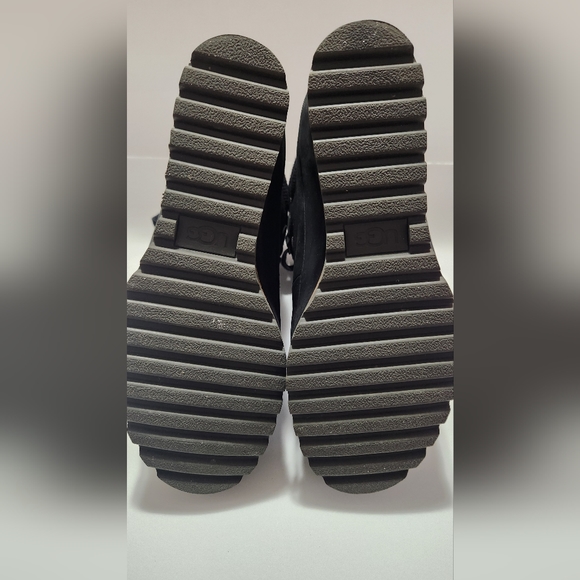 UGG Australia Women's Kriston Black Waterpoof Leather Wedge Boots - Picture 2 of 5